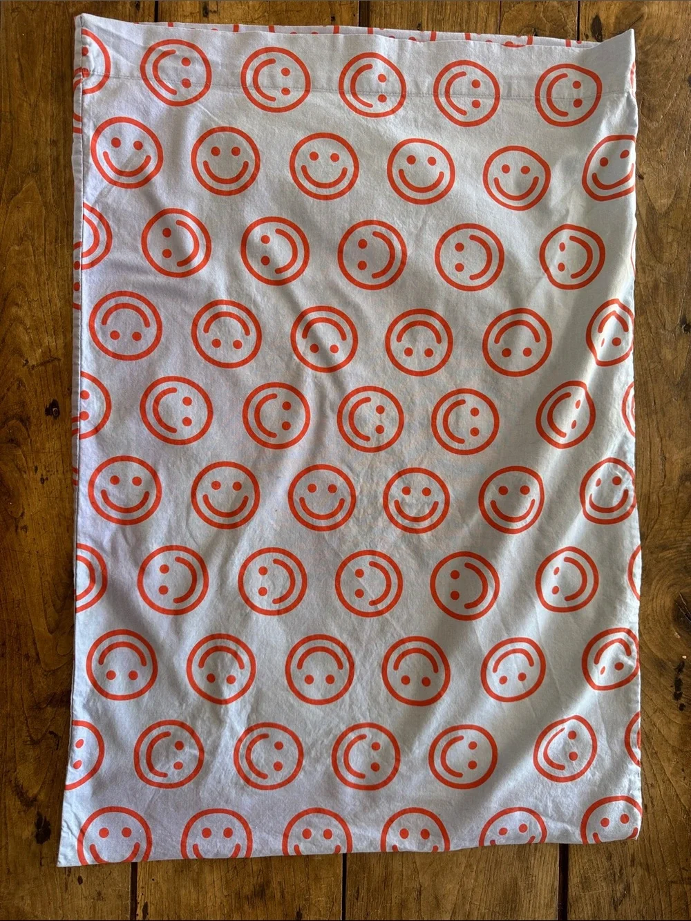 BAGGU organic cotton Blue & orange Smiley face Pattern super rare pillowcase EUC
